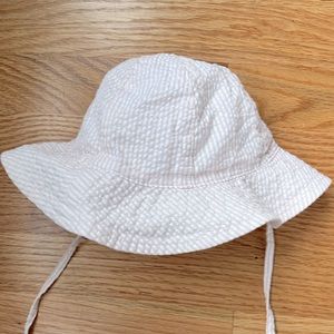 Baby sun hat ☀️ 9-12 month